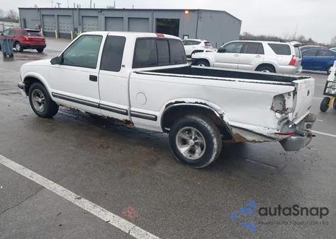 1998 Chevrolet S-10 Ls Fleetside из США, поврежденный, VIN 1GCCS19X2W8142504